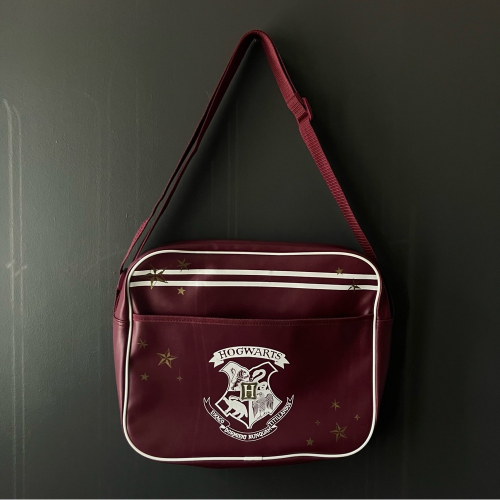 Harry Potter Hogwarts Crossbody Shoulder Messenger Bag Strap Laptop School - Picture 9 of 17